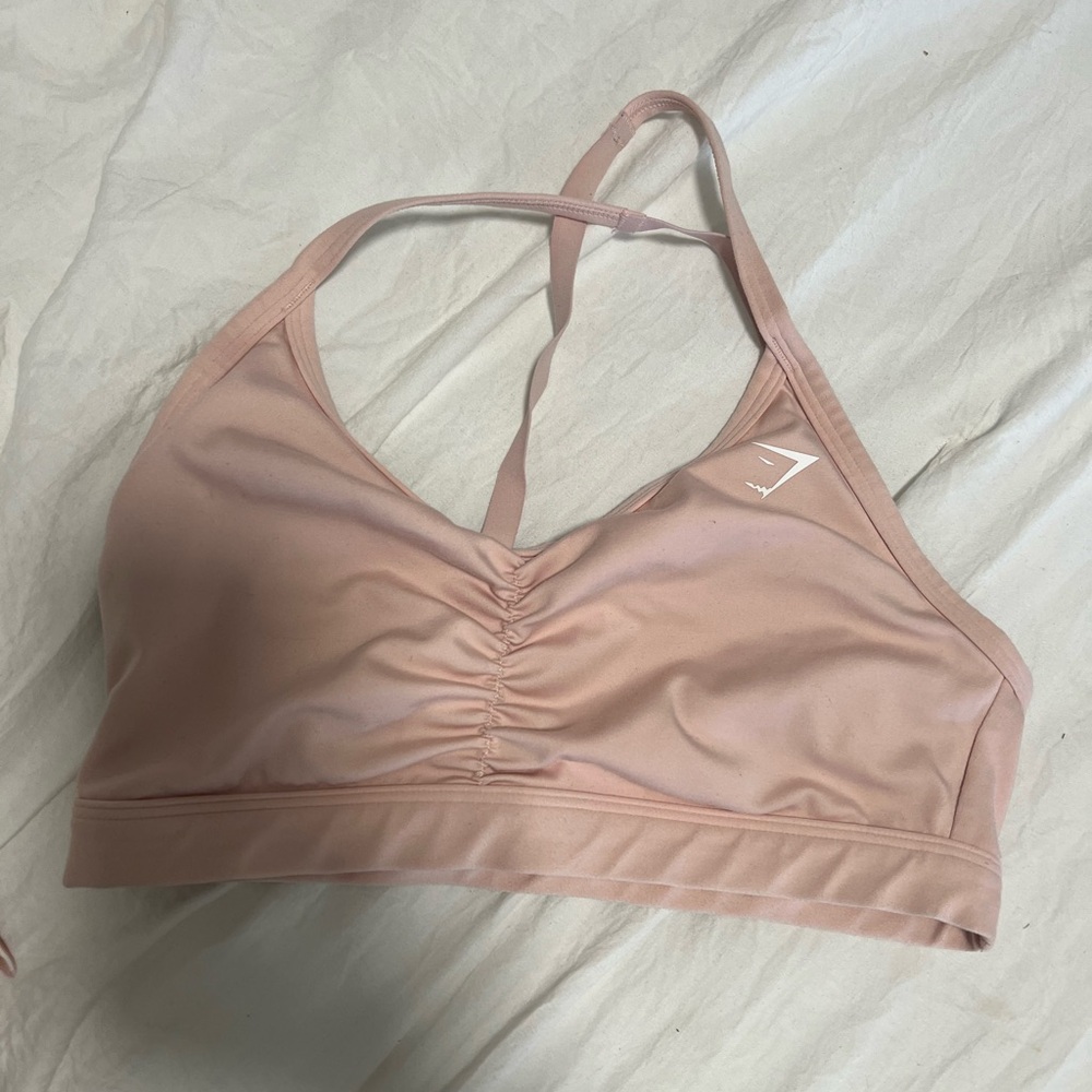 Light pink gymshark sportsbra size small